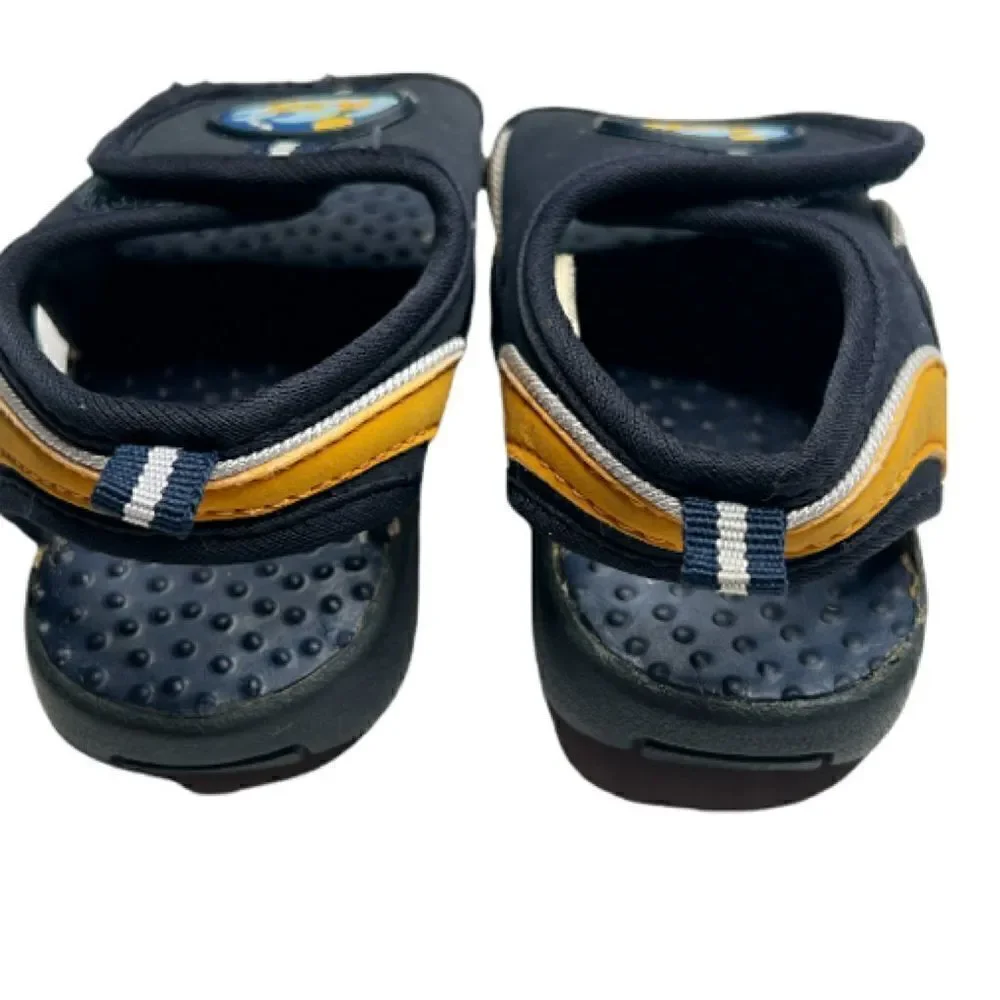 The Childrens Place size 3/4 sandals